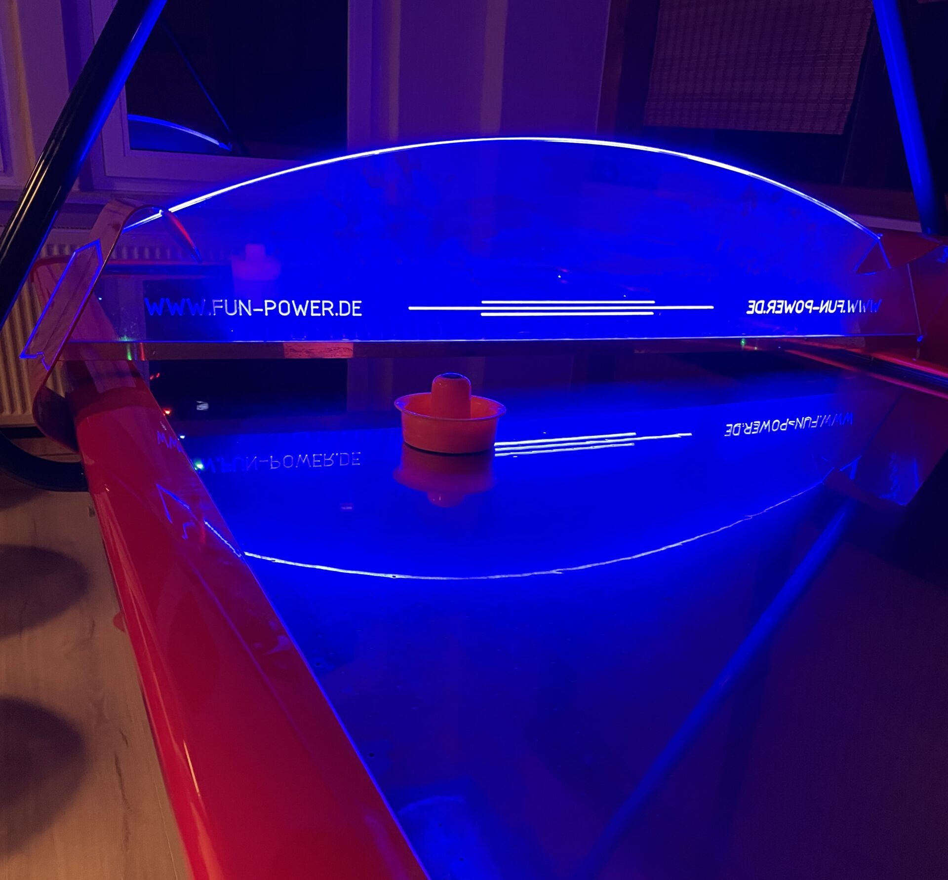 Airhockey bei Moonlight